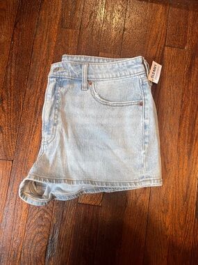 NWT Old Navy OG straight Light denim shorts